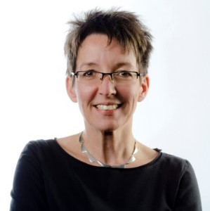 Frau PD Dr. med. Stefanie Förderreuther